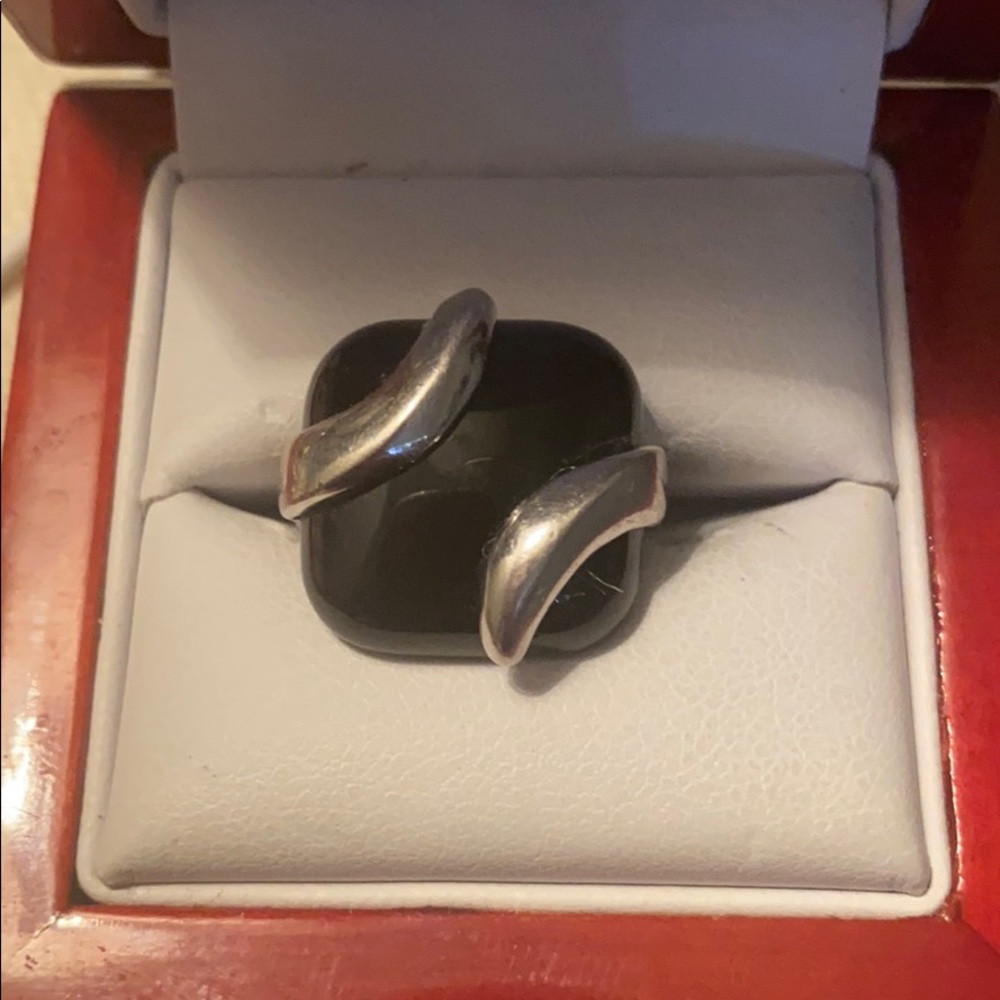 Sterling Silver black onyx’s ring
